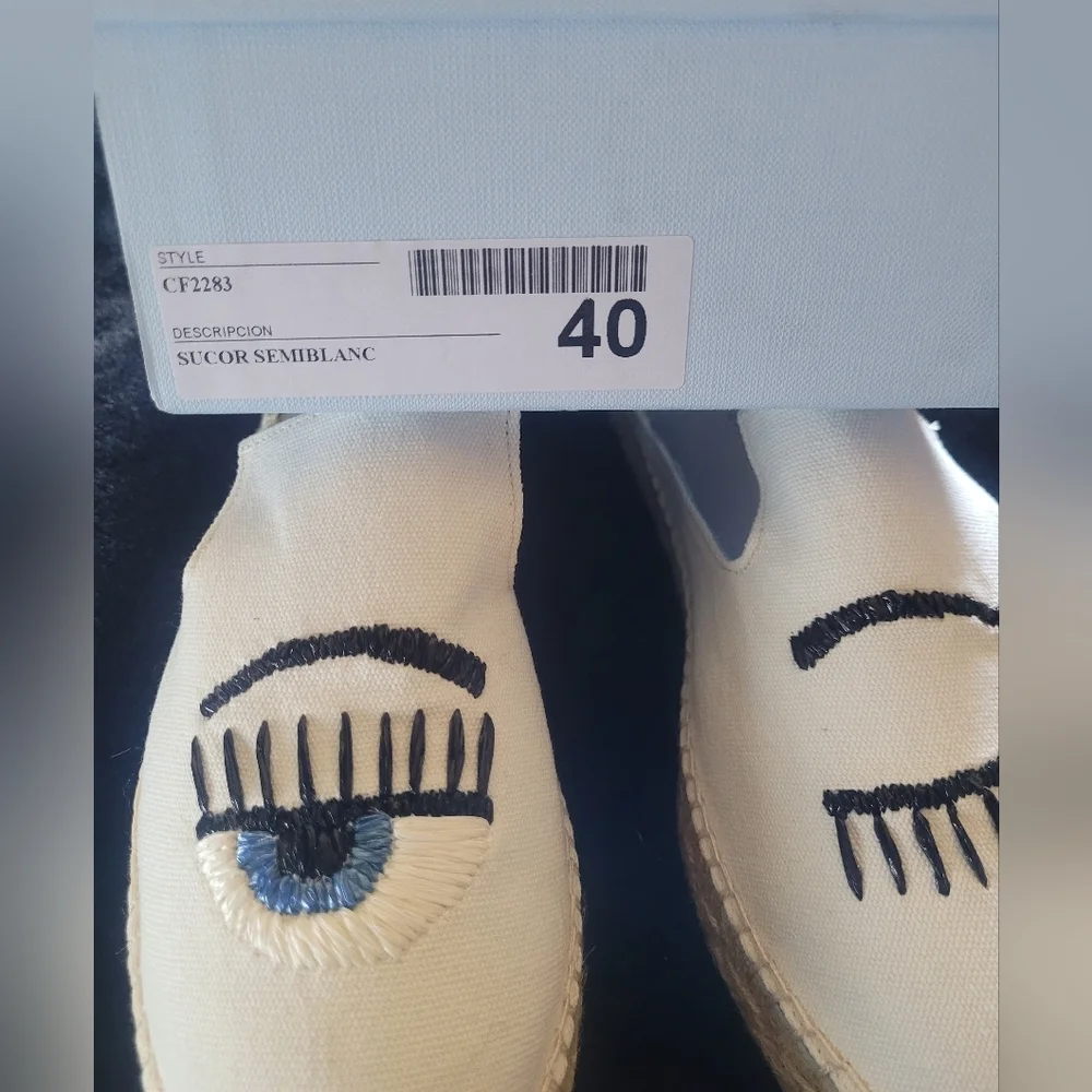 Chiara Ferragni Cream and Black‎ Espadrilles. Sz 40. New In Box